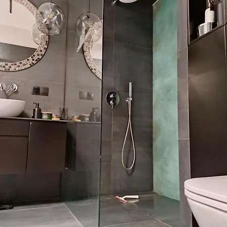 Apartment Modern W Zielonym Centrum Miasta Lodz (Lodz)